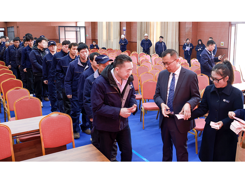 河南礦山｜福利堆成山，歡樂過小年